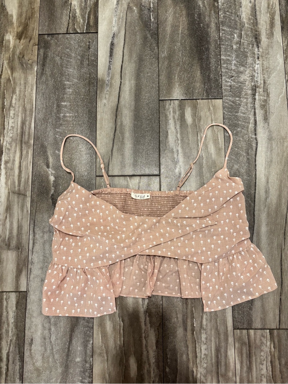 Illa Illa Floral Smocked Cross Front Crop Top Biege Sz S